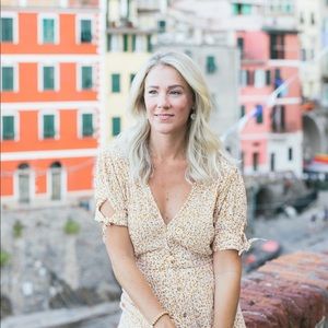 Meet your Posher, Maegan